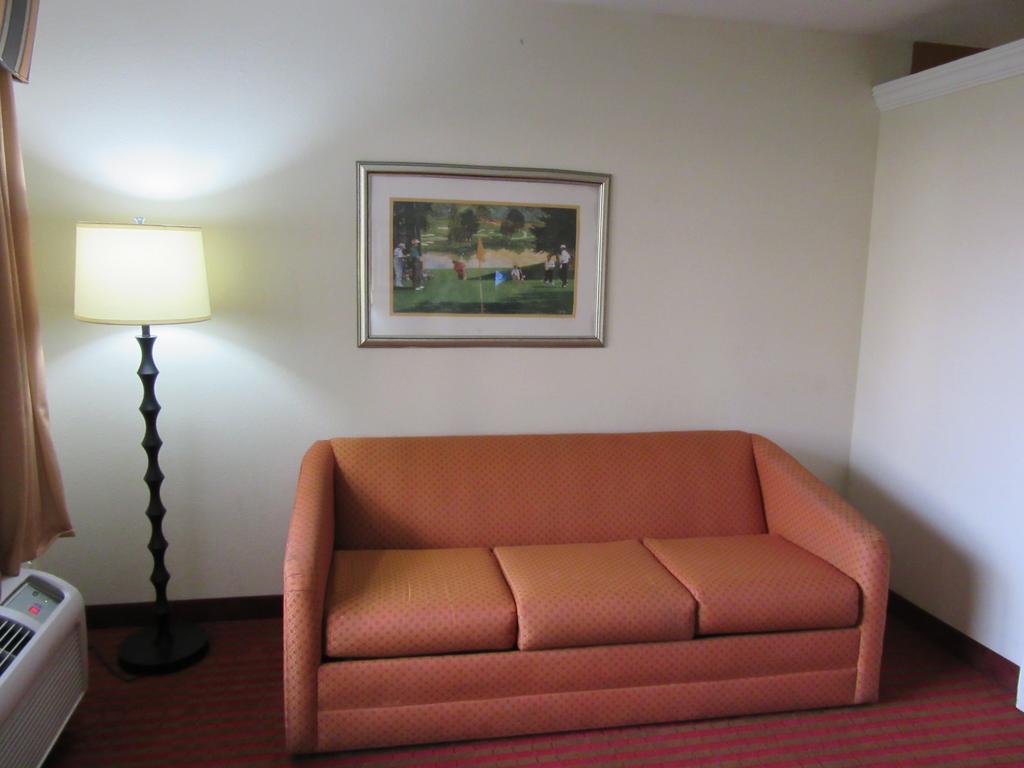 Clarion Suites Augusta Habitación foto